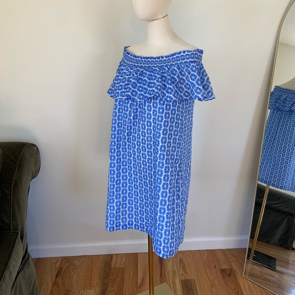 Vineyard Vines Off Shoulder Dress